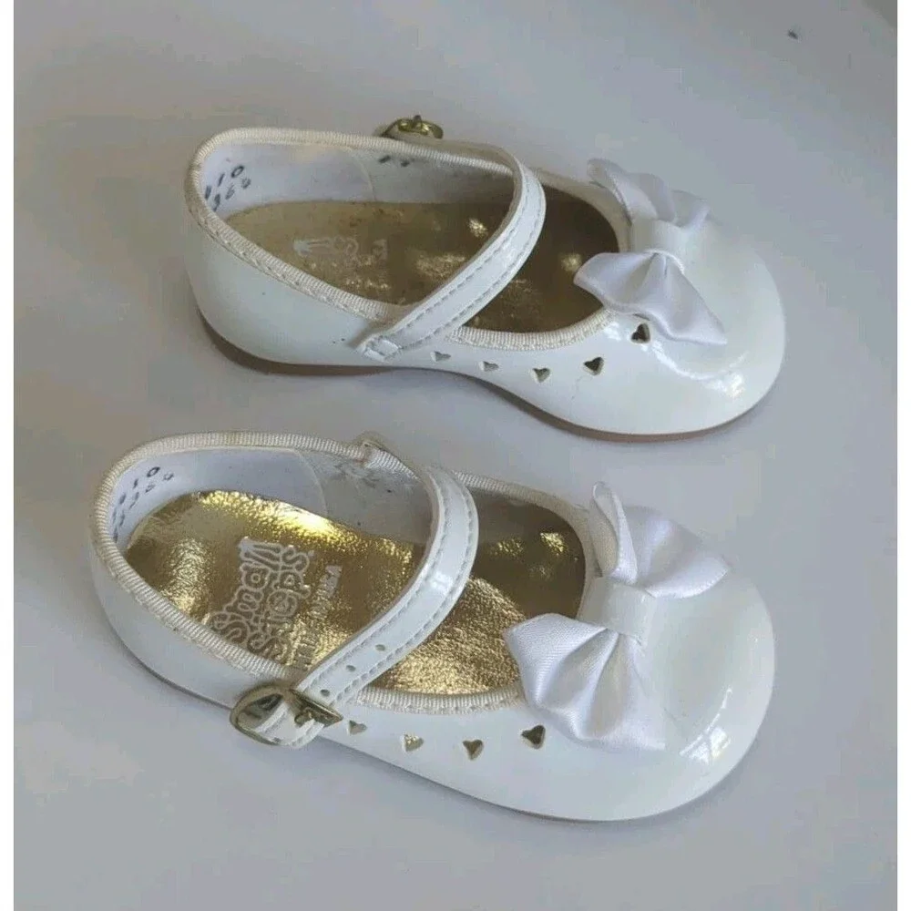 Small Steps Baby Girls  Sz 3 Ivory Patent Leather Mary Jane Bow Shoes Heart USA